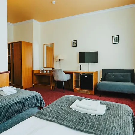Apartmanhotel Polonia 3*