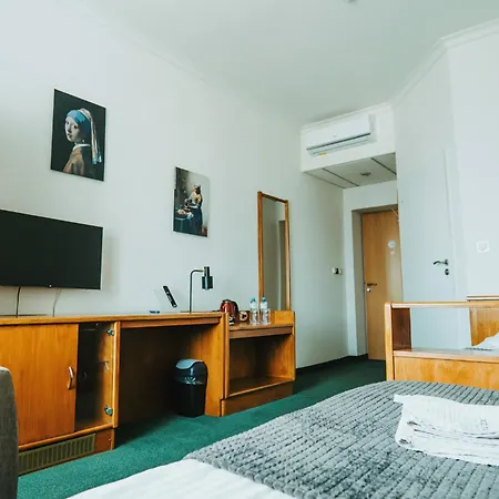 Apartmanhotel Polonia 3*
