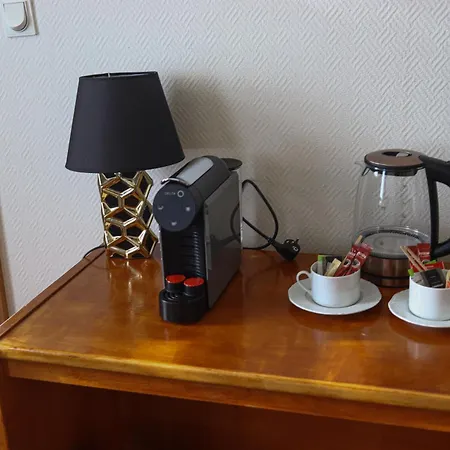 Polonia 3*