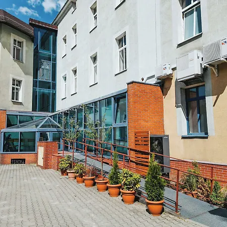 Polonia Apartmanhotel
