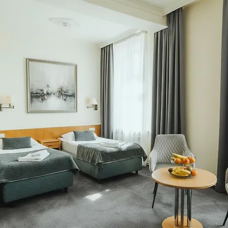 Polonia Appart hôtel 3*