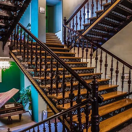 Apartmanhotel Polonia 3*