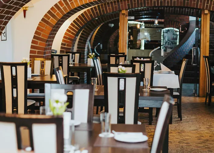 Polonia Aparthotel 3*