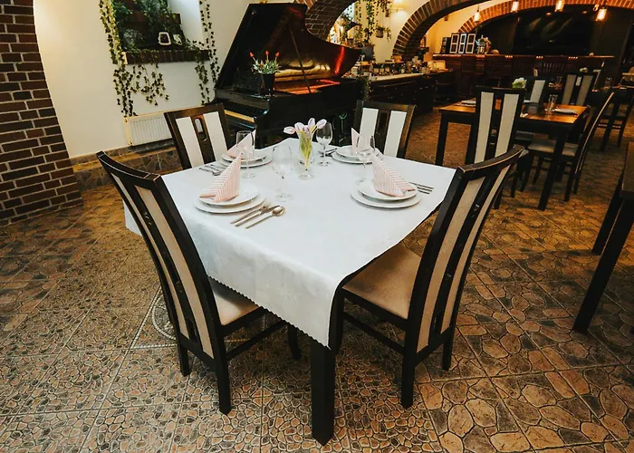 Polonia Aparthotel 3*