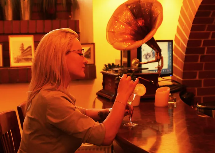 Polonia 3* 라시보르츠