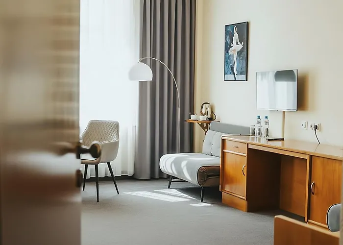 Polonia Aparthotel 3*